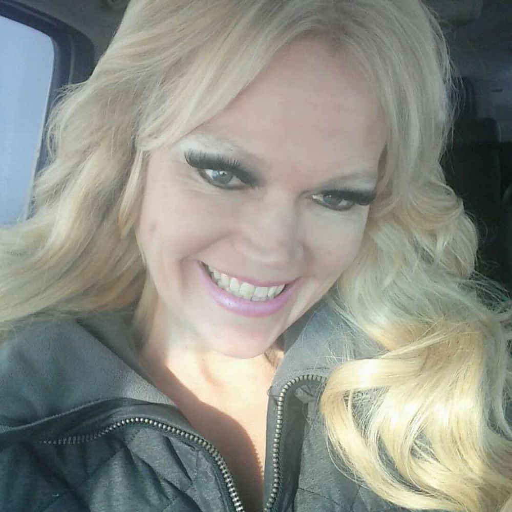 Meet your Posher, Karen